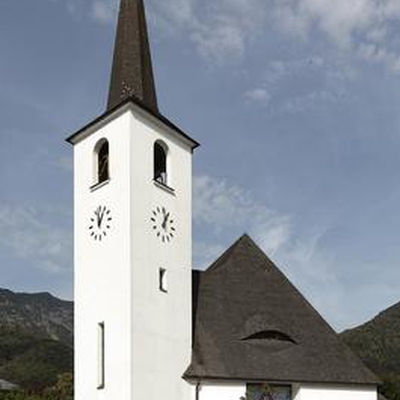 Kath. Pfarr- und Wallfahrtskirche "Maria an der Straße" und Pfarrhof Pfandl